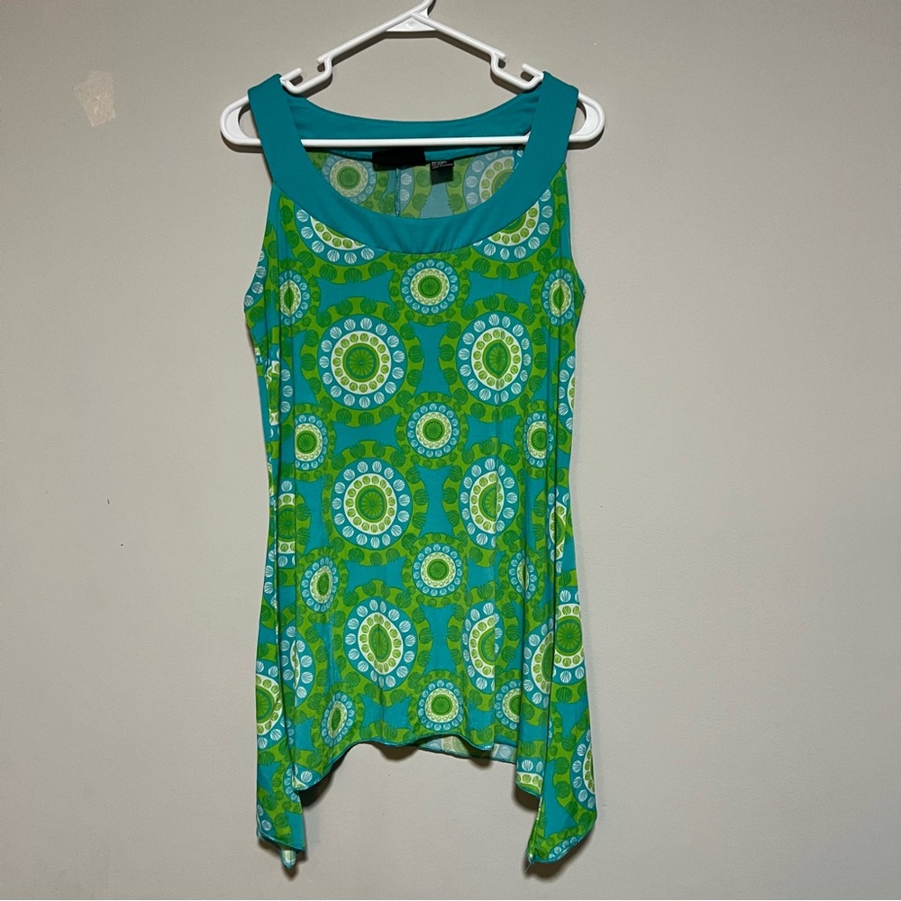 Jennifer Lauren Women’s Large Blue Green Geometric Print Sleeveless Tunic Blouse